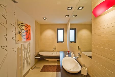 Baia matrimonială Apartament în Băneasa