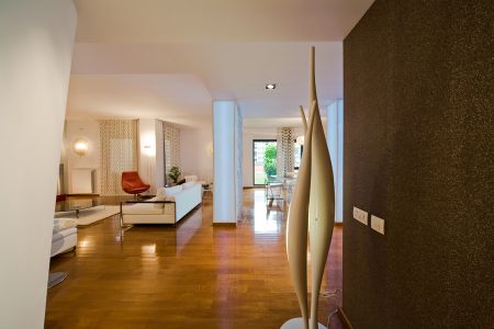 Forme curbe Apartament în Băneasa